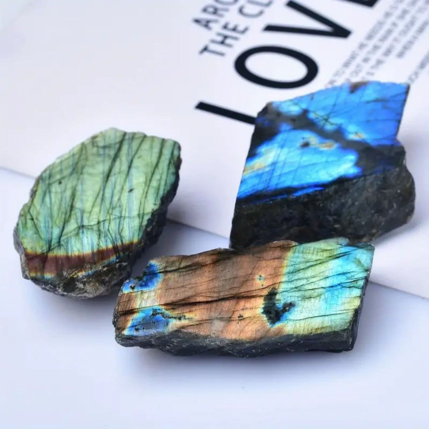 Piatră alungită cristal